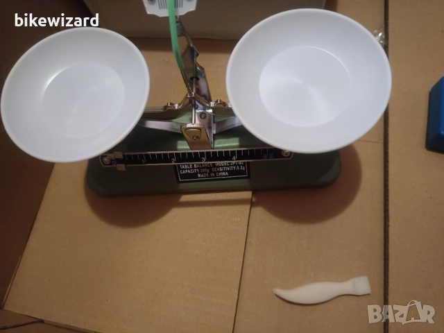 Механична везна - везна 200 g/0,2 g с механична плочка и тежести НОВА, снимка 8 - Други - 51509892