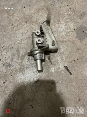 Части спирачна система - Форд Фиеста (Ford Fiesta) 1.4 TDCI - 68 к.с. - 2010 г., снимка 13 - Части - 51782101