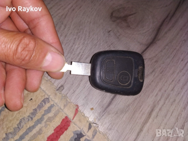 Kлюч за запалване за Peugeot 406 , снимка 2 - Части - 51634444