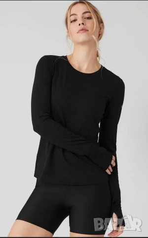 Черна Блуза Alo Yoga с дълъг ръкав, снимка 2 - Блузи с дълъг ръкав и пуловери - 53258907