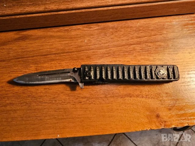 Стар Американски нож Морска пехота - добре запазен за годините си и радост за колекционери и ценител