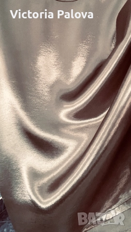 Луксозна блуза LE COMTE satin - елегантен Metallic шик, снимка 9 - Блузи с дълъг ръкав и пуловери - 52430303