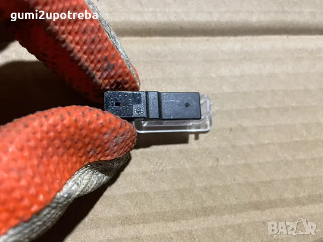 LED Плафон 5TA947409 Volkswagen ID.3 E11 pro, снимка 2 - Части - 48949461