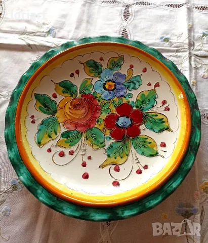 Ръчно рисувани стенни чинии, снимка 5 - Антикварни и старинни предмети - 49927813