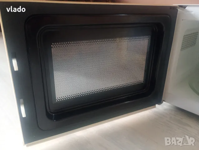 Микровълнова печка Daewoo , снимка 5 - Микровълнови - 49679318