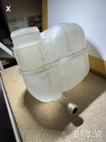 8547 Воден резервоар, радиатор 1.7D 1.7DТ OPEL Vectra A 1988-1995 OE 1304631 РАЗШИРИТЕЛЕН СЪД       , снимка 2 - Части - 49162111