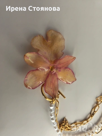 Нежно колие с естествен цвят на орхидея Камбрия. , снимка 2 - Колиета, медальони, синджири - 53662910