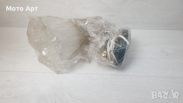 Красива Лампа за Стена Кристал Форма Цвете, снимка 2 - Лампи за стена - 40998675