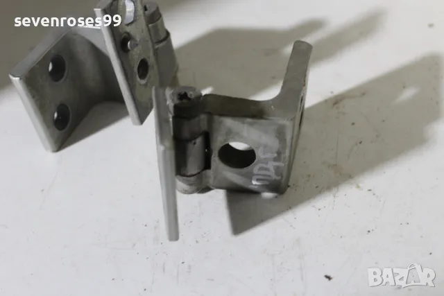 Панта врата предна дясна горна долна Пежо 807 Peugeot 807 Citroen C8 Lancia Phedra, снимка 2 - Части - 50312785