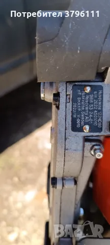 Храсторез на Хусварна, снимка 5 - Градинска техника - 48877345