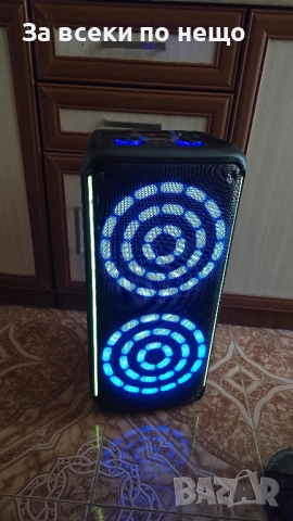  Караоке колона чисто нова със два микрофона, снимка 4 - Bluetooth тонколони - 51892319