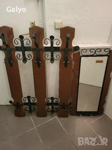 Стар  Красив комплект закачалка с огледало от ковано желязо и масивно дърво, снимка 10 - Закачалки - 50568941
