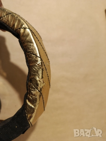 Слушалки Skullcandy GI Gold , снимка 5 - Слушалки и портативни колонки - 52406064