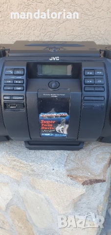 JVC BOOMBLASTER RV-NB52B всичко работи, няма дистанционно , снимка 2 - Аудиосистеми - 51797489