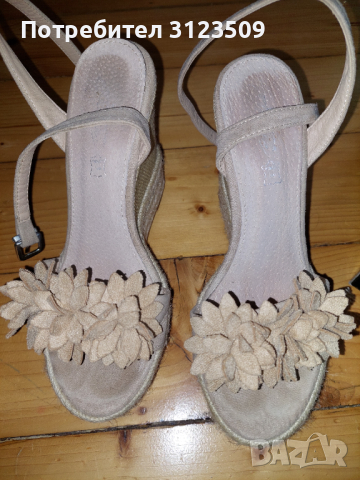 Дамски обувки на платформа - велур, снимка 1 - Дамски елегантни обувки - 44603385