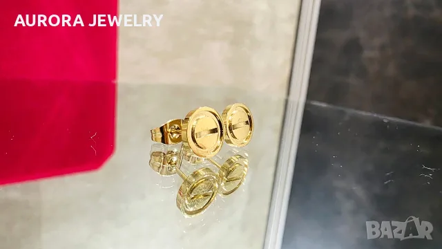 CARTIER Love Gold Stud Дамски Обеци, снимка 4 - Обеци - 56307518
