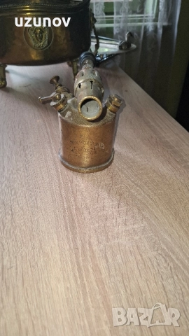 стара медингова бензиново лампа, снимка 2 - Антикварни и старинни предмети - 52354490