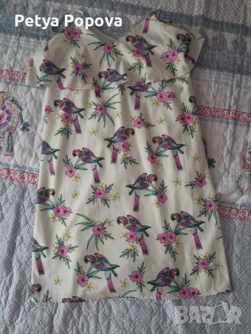 Лятна рокля с папагали