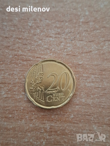 продавам я чисто нова в добро състояние е 