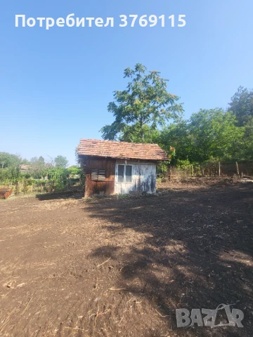 Парцел със постройка , снимка 1