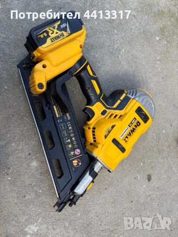 Акумулаторен такер DeWaLT, снимка 2 - Други инструменти - 52427417