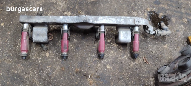 Бензинови дюзи рейл Mazda 3 1.6-105к.с. - 40лв, снимка 2 - Части - 51040135