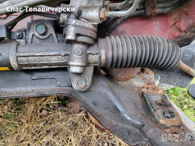 Рейка за Хюндай Купе 2.7 бензин, снимка 3 - Части - 39338791