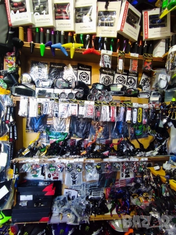 Мото екипировка нова,втора употреба и аксесоари,части за мотори. , снимка 3 - Други - 51764299