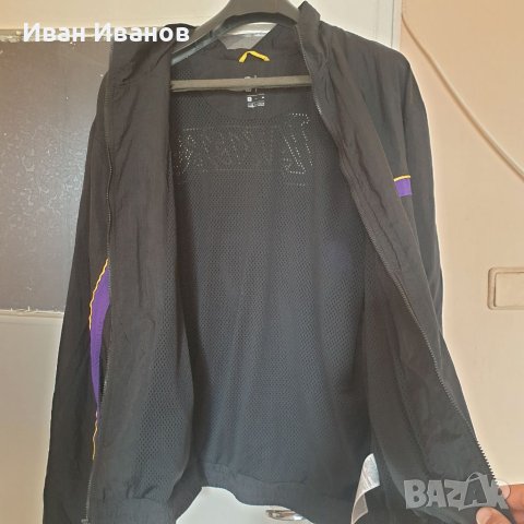 Оригинално горнище  Nike Lakers размер  ХЛ, снимка 13 - Спортни дрехи, екипи - 40350281
