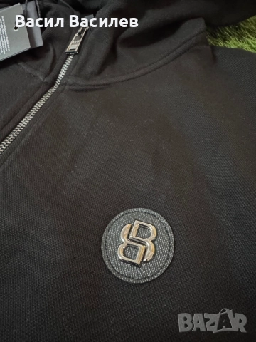 Спортен екип Hugo Boss, снимка 3 - Спортни дрехи, екипи - 52073142