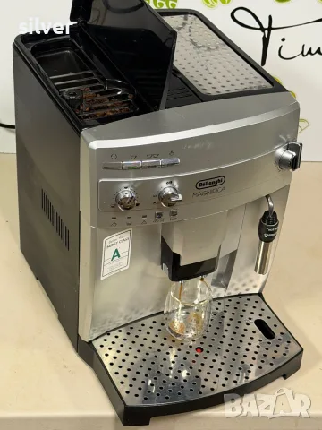 Кафемашина кафе автомат delonghi magnifica с гаранция, снимка 4 - Кафемашини - 55997576