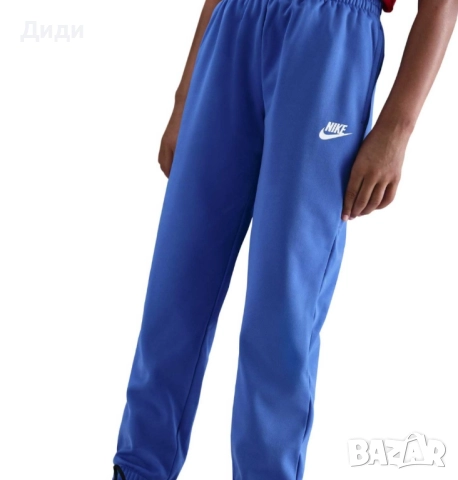 Анцунг Nike размер 147- 158см, снимка 3 - Детски комплекти - 52911377