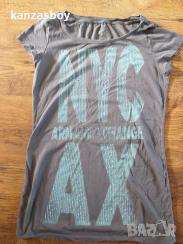 Armani Exchange - страхотна дамска тениска , снимка 3 - Тениски - 42284750