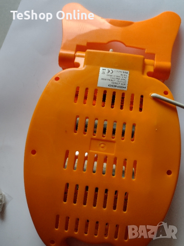 Халогенна печка Kendo 800 вата не работи горен реотан, снимка 2 - Отоплителни печки - 44732131