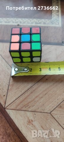 Малко Кубче На Рубик 3*3*3 , снимка 1