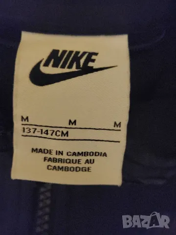 Детско горнище NIKE Teck Fleece, снимка 2 - Детски якета и елеци - 48107979