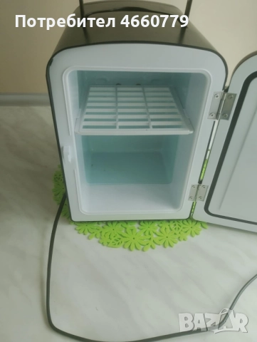 черен мини хладилник, снимка 2 - Хладилници - 52541017