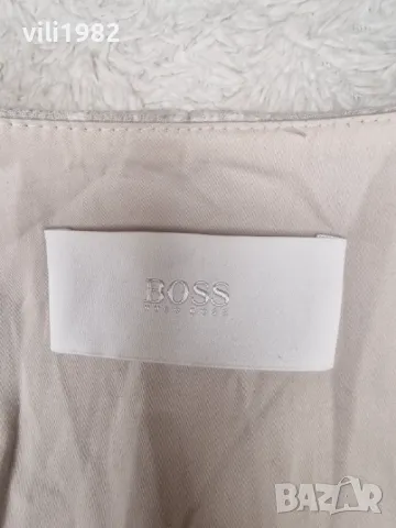 Ново дамско сако Hugo Boss, снимка 4 - Сака - 47404237