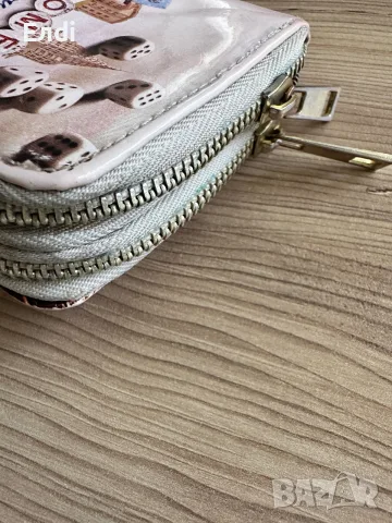 Портмоне Givenchy с подарък, снимка 3 - Портфейли, портмонета - 56039128