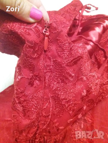 РАЗКОШНА червена рокля с дантела и отворен гръб, снимка 7 - Рокли - 41448482