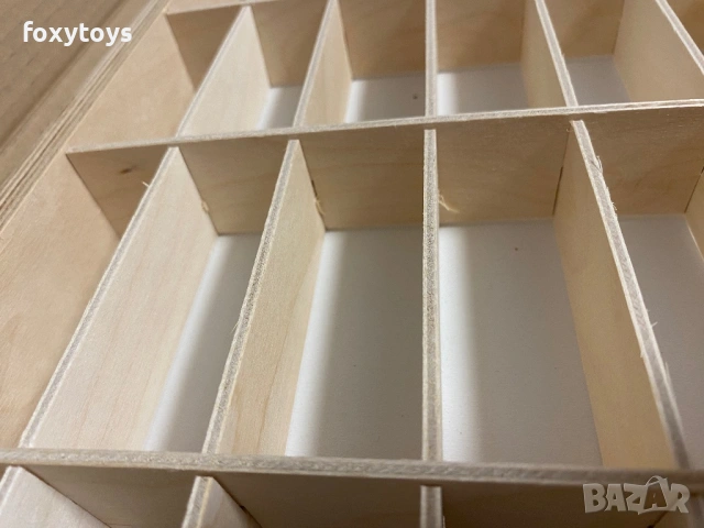Дефектна дървена етажерка за колички, рафт, 80 отделения, хоризонтален, снимка 13 - Коли, камиони, мотори, писти - 53750305