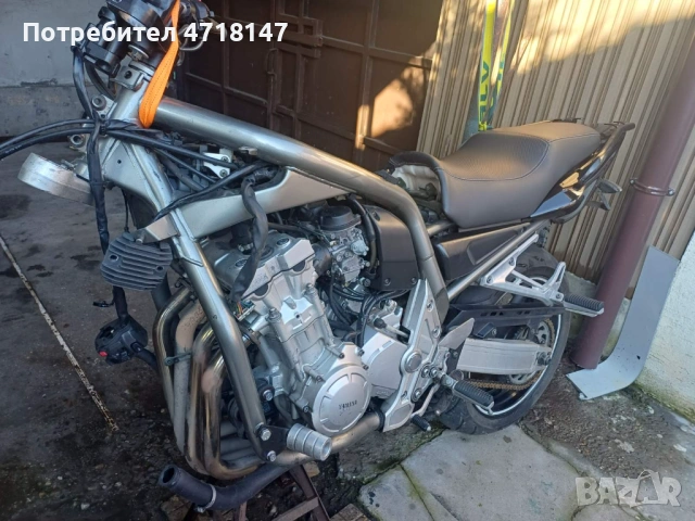 Продава Yamaha Fazer 1000 . Цял или на част, снимка 2 - Мотоциклети и мототехника - 53666970