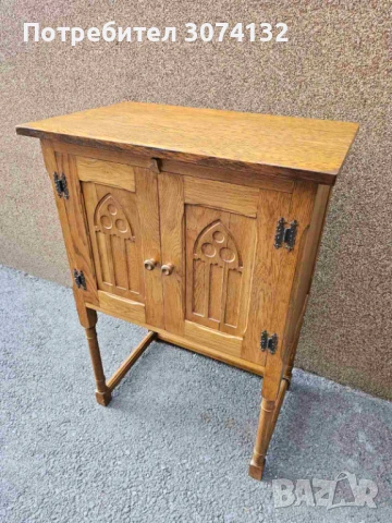 Шкаф в Готически стил, снимка 3 - Шкафове - 50675502