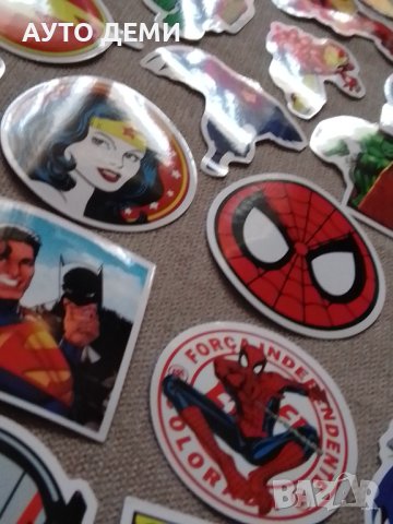 Цветни самозалепващи гланцирани стикери на супер герои Хълк Спайдърмен Батман Супермен Америка Желез, снимка 2 - Аксесоари и консумативи - 41261796