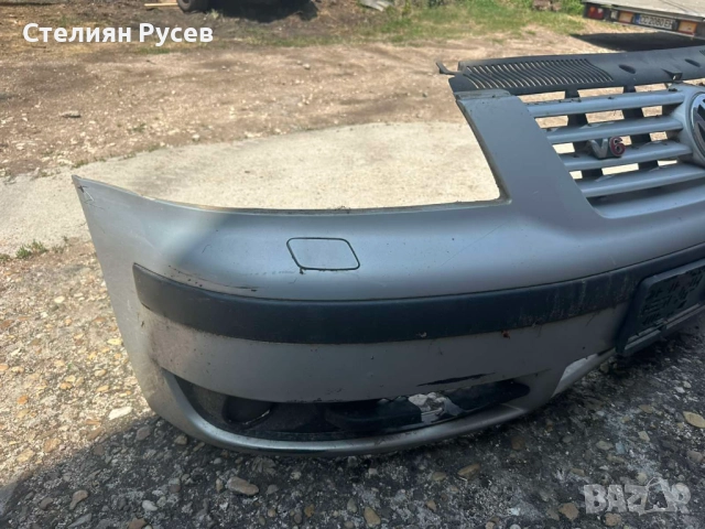 предна броня за VW Sharan 2.8i 204кс VR6 2002г - цена 60 лв само за бронята с забележки лява решетка, снимка 2 - Части - 51976086