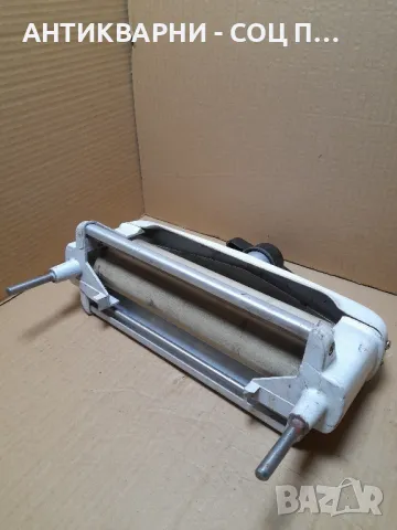 Соц Стара Ръчна Преса За Стара Пералня., снимка 3 - Антикварни и старинни предмети - 49157223