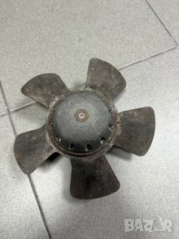 Електромотори 220 V, снимка 5 - Резервни части за машини - 48025167