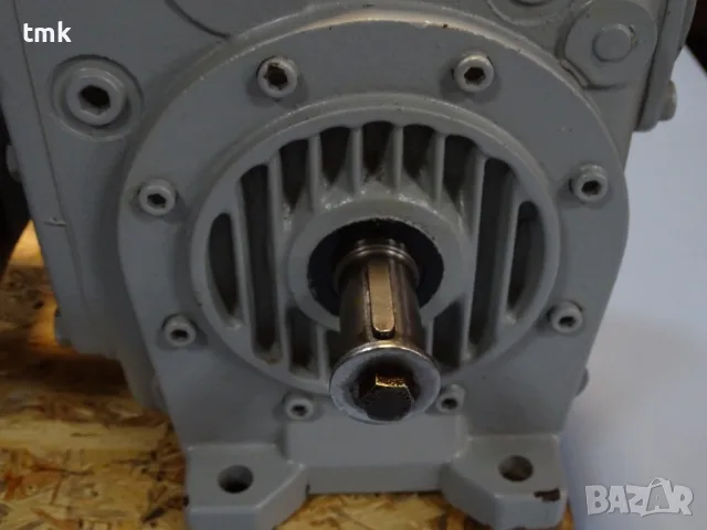 вариаторен мотор редуктор STÖBER R25/W2-2000-075-2 Variable Gear motor 0.75kW 440V, снимка 7 - Резервни части за машини - 55920166