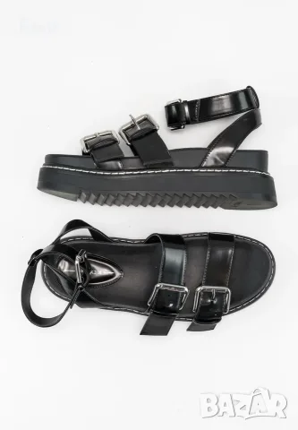 Сандали BERSHKA , снимка 2 - Сандали - 55957389