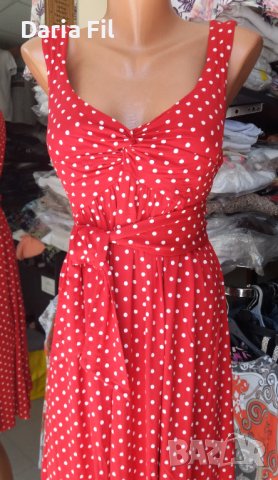 Червена рокля на бели точици за гръдна обиколка от 102см до 126см, снимка 3 - Рокли - 41668824